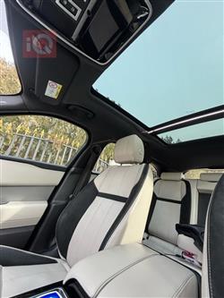 لاند روفر رانج روڤر فيلار